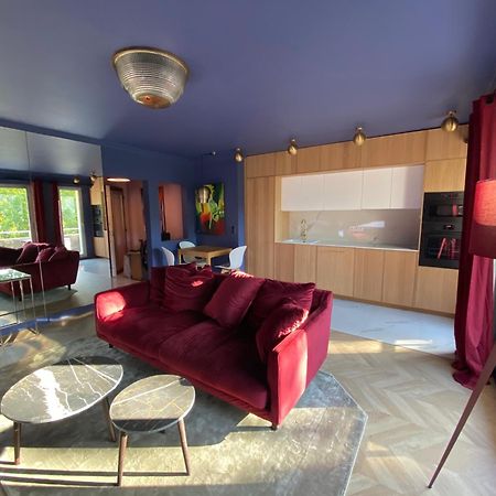 Luxury Paris La Vie En Rose Jacuzzi Terrasse Parking Apartment Exterior photo